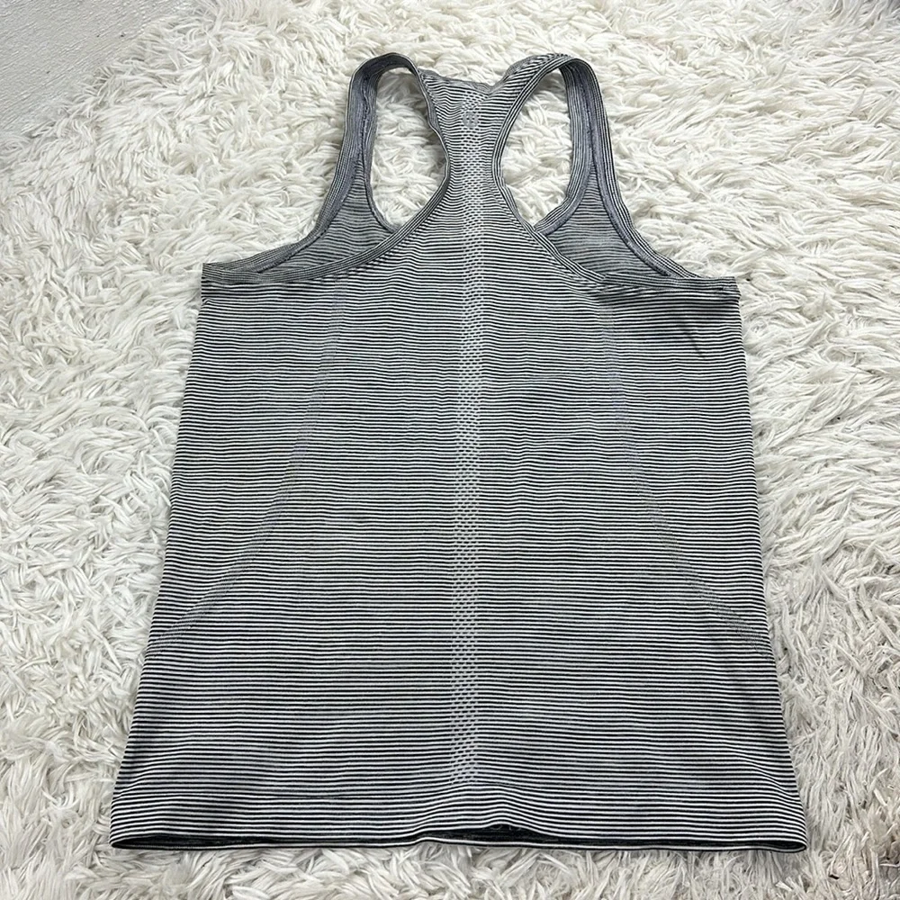 Lululemon Swiftly Tech Racerback 2.0 Tempo Stripe White / Black